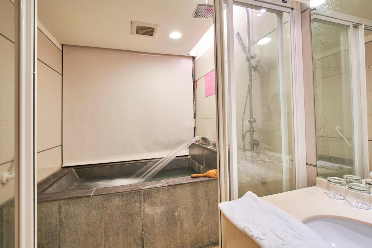A-San Hot-Spring Hotel Jiaoxi Bagian luar foto